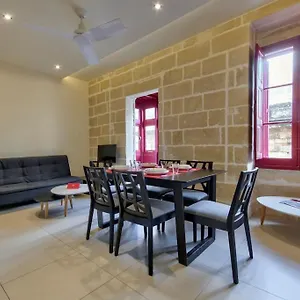 Vallettastay - Lucky Star Two Bedroom 203 Appartement