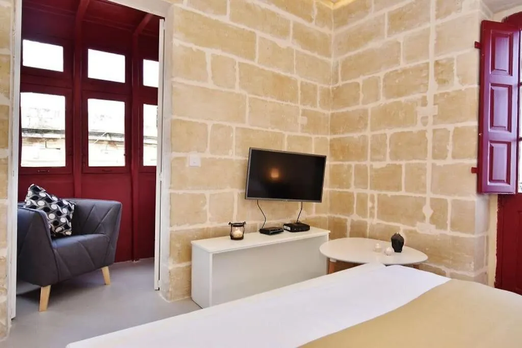 Vallettastay - Lucky Star Studio Apartment 302  Valletta
